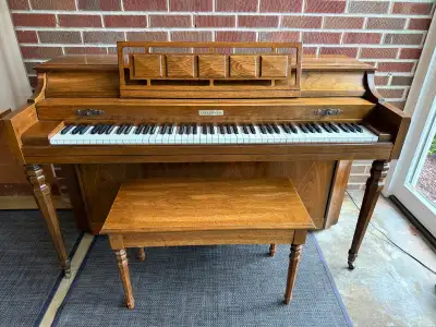 Vintage 1976 Baldwin Spinet Piano (Model 954) – Good Condition, View more