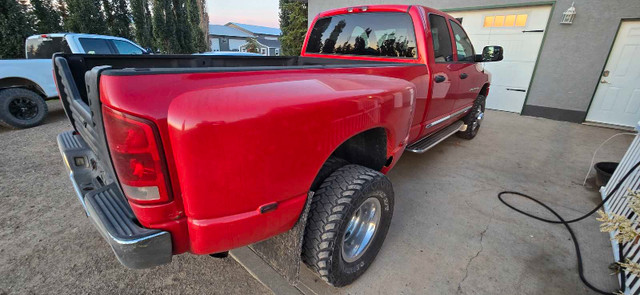 2004 Dodge Ram 3500 Dually Diesel in Cars & Trucks in Edmonton - Image 4