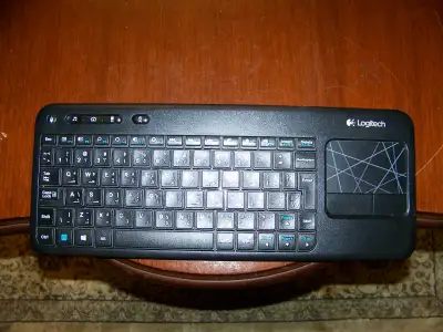 Logitech K400r (Arabic) Compact Wireless Keyboard with touch pad, View more