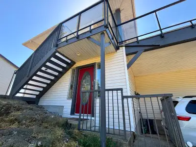 4 bedroom 2 bathroom upstairs in departure Bay area Nanaimo available from July 1st! Welcome to this...