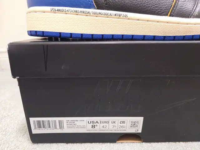 US 8.5 - Nike Air Jordan 1 High Union Fragment in Men's Shoes in Markham / York Region - Image 11