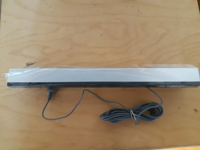 Barre Capteur Sensor Bar pour Wii - Neuve dans Nintendo Wii  à Longueuil/Rive Sud - Image 3