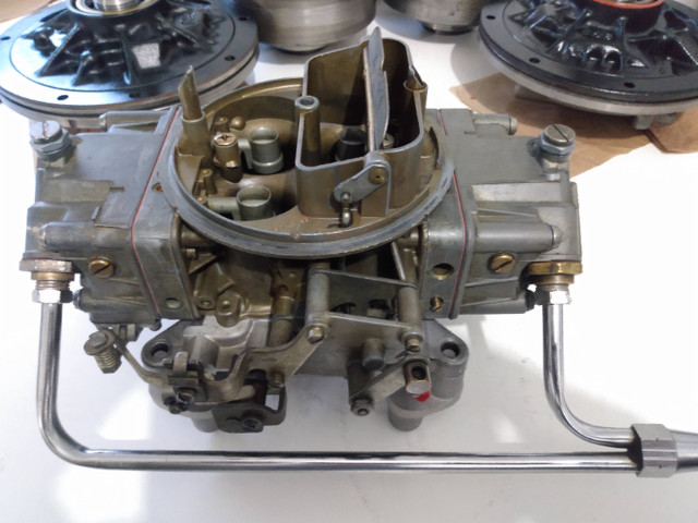 Rebuilt Holley 700 cfm Double Pumper Manual Choke #4778 Kelowna in Engine & Engine Parts in Kelowna