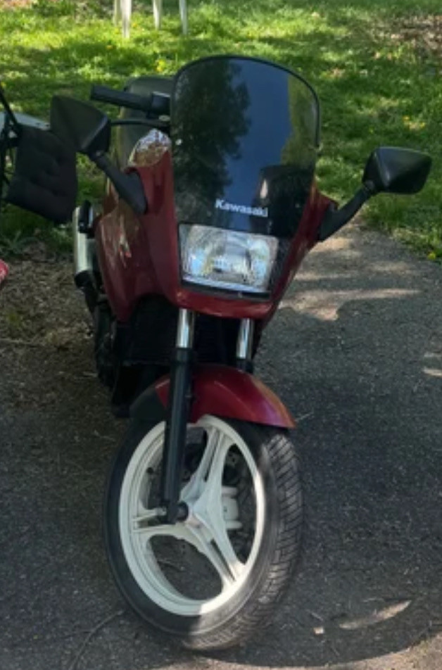 91 Kawasaki ninja ex 500 in Sport Bikes in Oshawa / Durham Region - Image 3