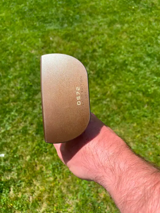 Ping PLD milled DS72 Hovland putter. in Golf in Hamilton - Image 2