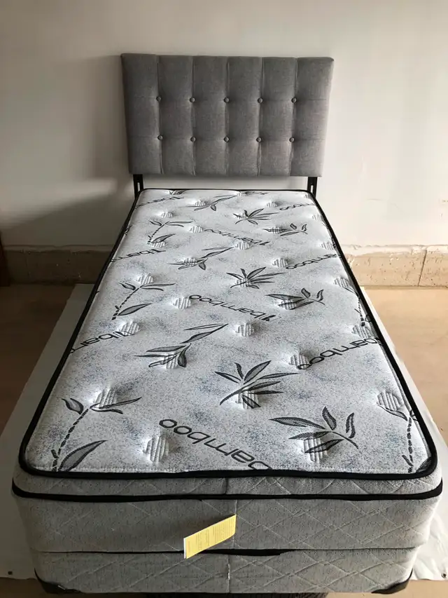36" Twin Bed in Beds & Mattresses in Barrie - Image 2
