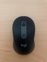 Like New Logitech M650 Wireless/Bluetooth Mouse