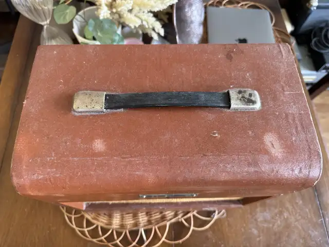 Silvertone Sears 1430 Guitar Amplifier in Amps & Pedals in City of Toronto - Image 4