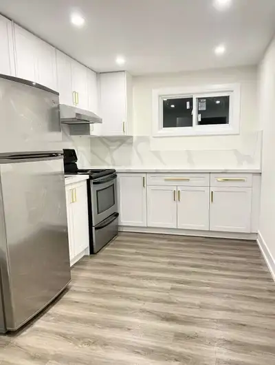 2 bedrooms house for rent in MindenHill Newly renovated on Hwy 35. Close to home hardware, Canadian...