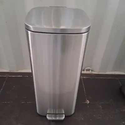 Eko 30 litre Stella step bin, View more