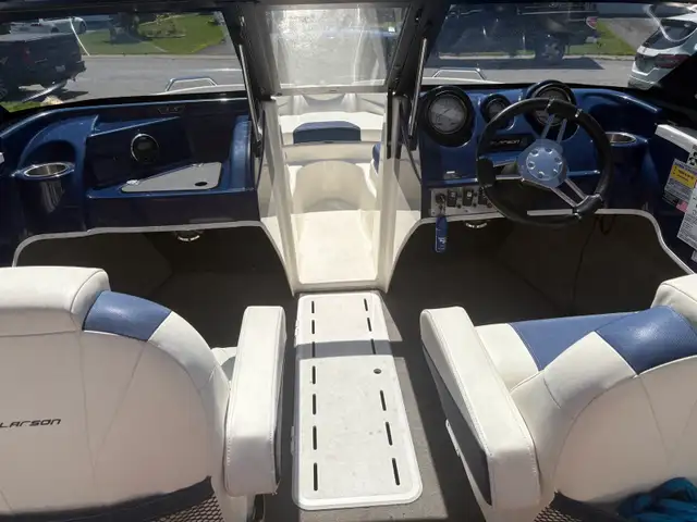 2015 Larson LS185S 18.5ft in Powerboats & Motorboats in Trenton - Image 5
