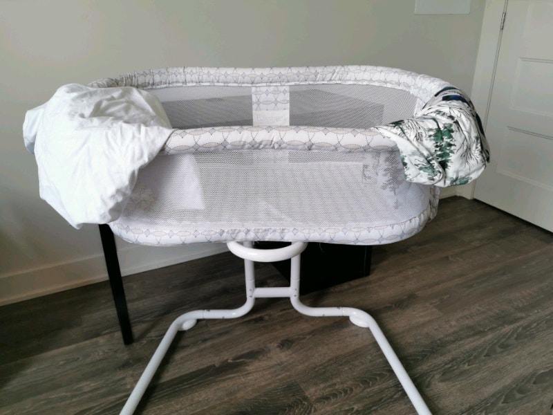 Halo glide with 4 sheets (like new) Berceaux Laval/Rive