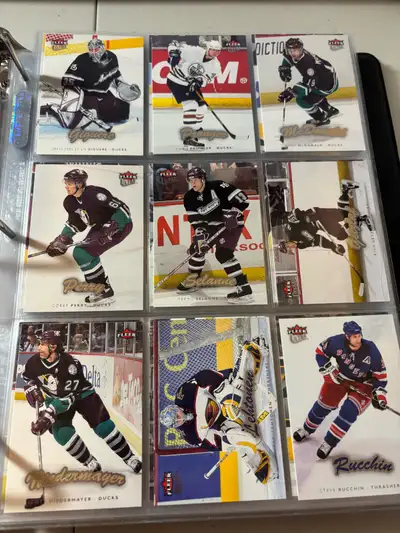 2006-07 Ultra base set not complete need 3 cards (77, 86, 91) also included are 58 gold medallion ca...