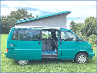 Volkswagen Eurovan Westfalia 1993, 5 cylindres, 2.5 litres, 283 680 km (18 juin 2025), excellent éta...
