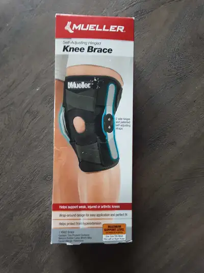 Mueller Self-Adjusting Hinged Knee Brace, View more
