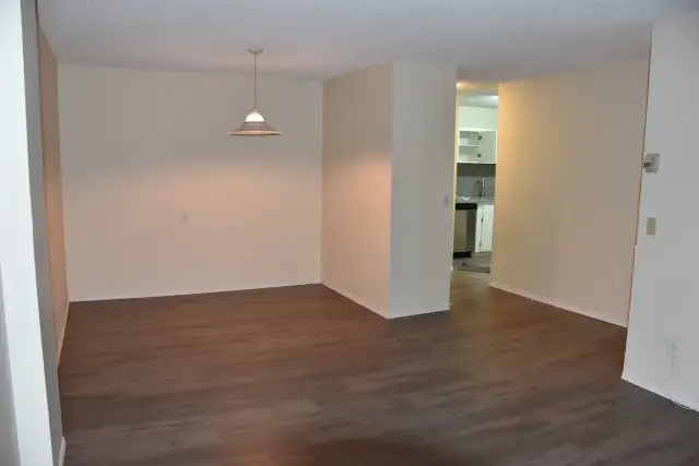 2 Beds Apartment at Fortress Building Dalhousie NW only $165063860083905409122