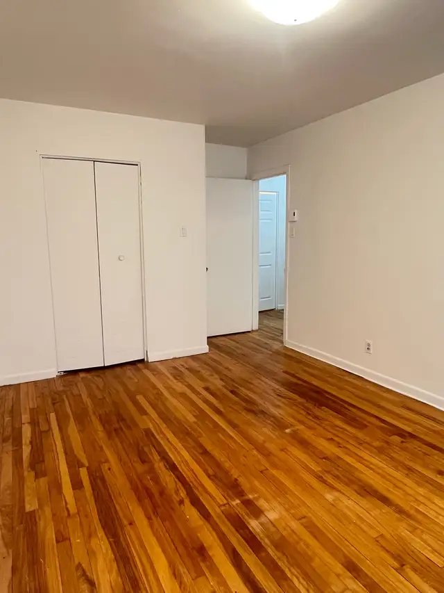 1 Bedroom | 1 Bathroom64418620186625123