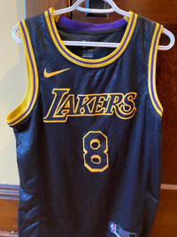 Los Angeles Lakers “Kobe Bryant” Black,Yellow,snake pattern