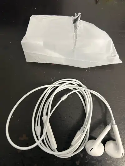 Apple EarPods, View more