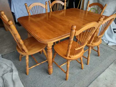WOODEN DINING TABLE WITH TWO LEAFS AND SIX CHAIRS , View more