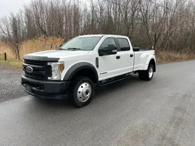 Ford F-450 XL Diesel - 322 082 Km (principalement autoroute) - Toutes les entretiens recommandé par...