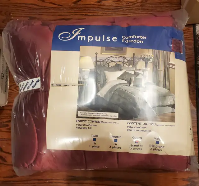 Impulse Queen Comforter in Bedding in Oakville / Halton Region - Image 2
