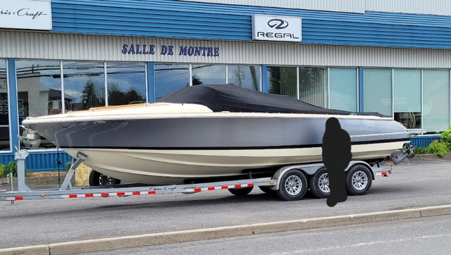 2020 Chris-Craft corsair 30 in Powerboats & Motorboats in Moncton