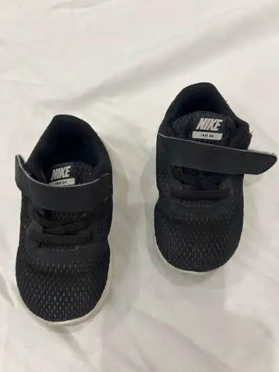 Nike Free RN - Size 6C, View more