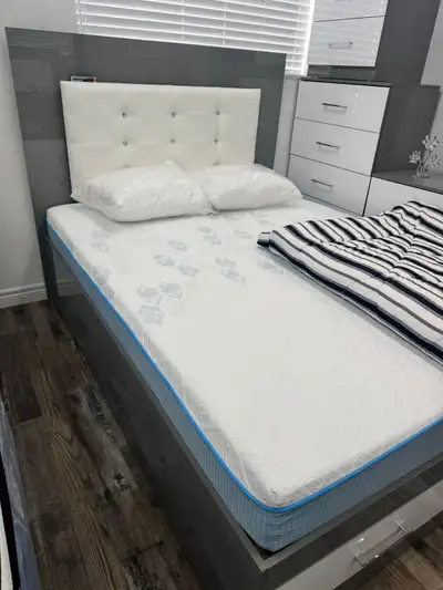 Brand New Luxury Plush Memory Foam Mattress – Queen Grand Sale, View more