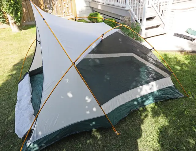 MEC Tarn 3 Backpacking ,car Tent in Fishing, Camping & Outdoors in St. Albert - Image 2