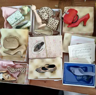 Mini Shoe-Purse Collection, View more