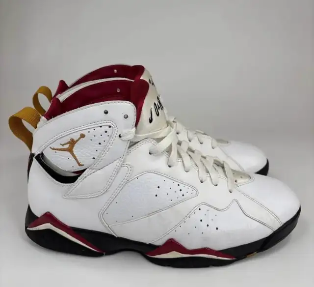 Nike Jordan 7 Retro 10US in Men's Shoes in City of Toronto - Image 3