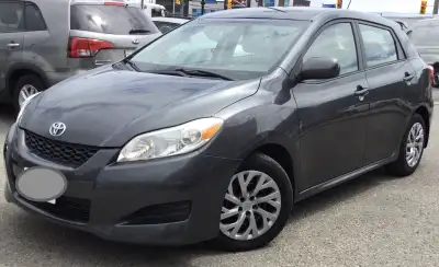 loooooow km! auto, loaded, legendary toyota quality, service records. no rust, scratches, dents or s...
