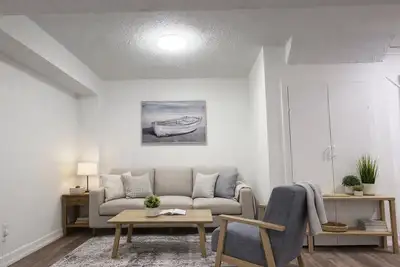 Description Beautiful and well maintained 2 bedroom basement apartment with private separate entranc...