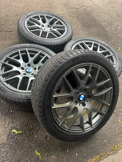 -Like new 4 rims and Michelin Winter tires (19 inch) -Balanced and ready to go! -Rims: 5x120, 72.6mm...