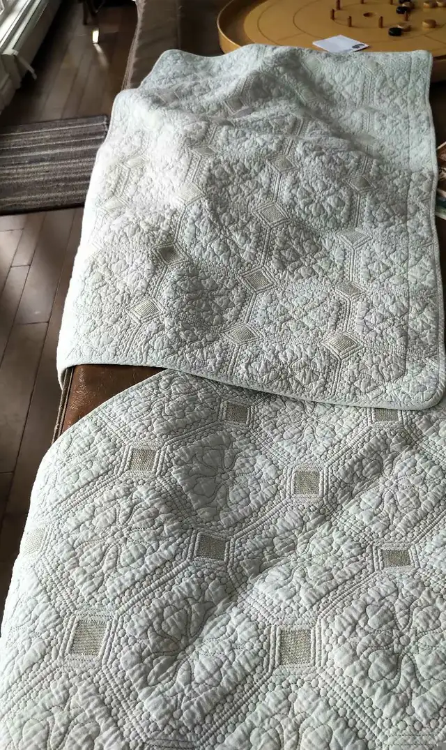 Very Large Quilt-Like Pillow Covers, Pale Seafoam Green 40 x 25" in Bedding in Stratford - Image 4