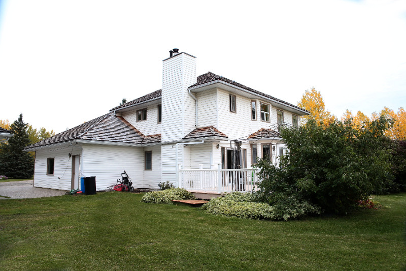 Acreage for sale near Grande Prairie, Alberta Houses for Sale