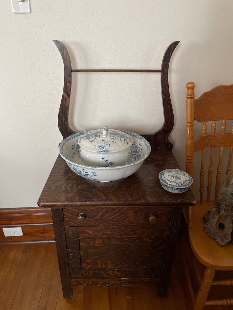 Antique wash stand with powder jar chamber pot and wash basin