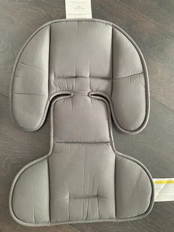 Graco Infant Car Seat with Base in Strollers, Carriers & Car Seats in City of Toronto - Image 8
