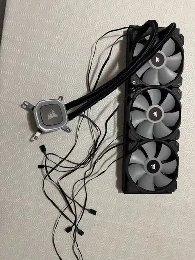 AIO cooler Corsair, View more