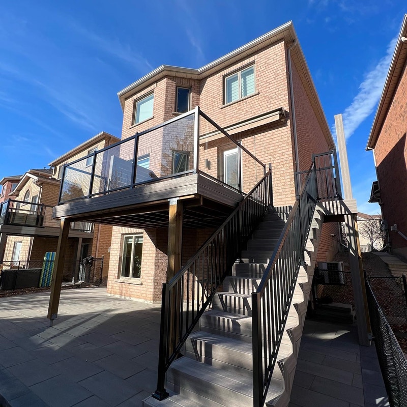 CUSTOM ALUMINUM AND GLASS RAILINGS PORCH DECK BALCONY Decks & Fences Markham / York