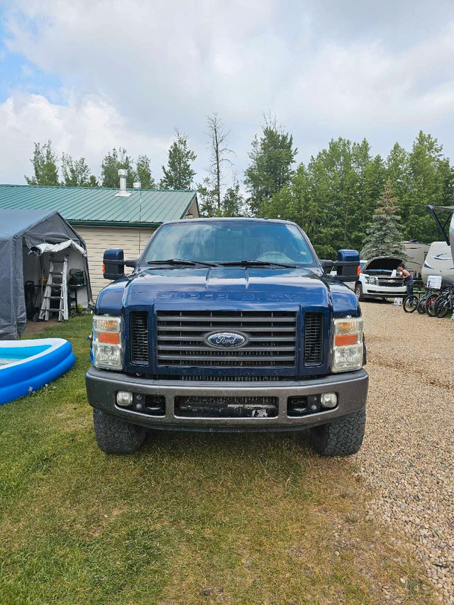 2008 Ford F350 6.4L Powerstroke Supercab in Cars & Trucks in Red Deer - Image 3