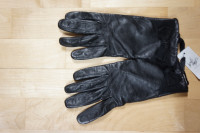 BRAND NEW, Never Worn. Lord & Taylor Women’s leather gloves