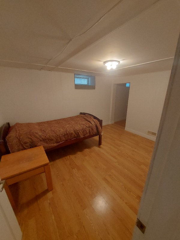 Room for rent Room Rentals & Roommates Victoria Kijiji