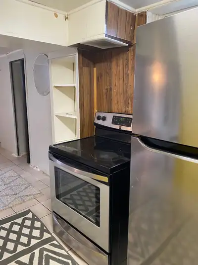 Bachelor BASEMENT APARTMENT FOR RENT in Scarborough .(NO PETS & NO SMOKING) - Major intersection: Mi...