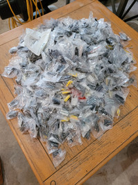 25 Pounds of Hardware Screws with Drywall / Plaster Plugs