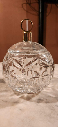 24% lead crystal candy dish with lid  