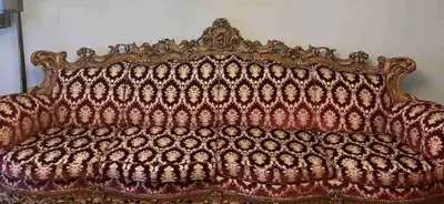 Price negotiable!Selling BAROQUE ROCOCO VINTAGE ITALIAN Couch. , View more