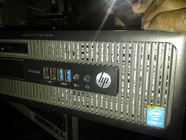 hp prodesk computer 1tb 8g i7 qc 2tb +$10  900+pc MAC CISCO proj in Desktop Computers in City of Montréal - Image 4