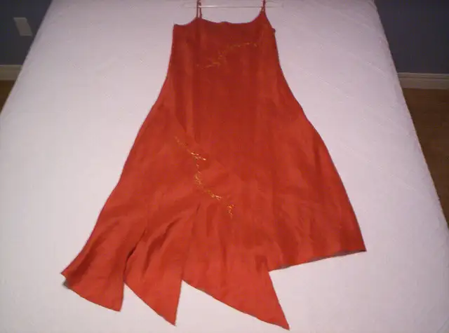 Robe longue en lin pour Femmes (pour Mariage ou Bal de finissant in Women's - Dresses & Skirts in Québec City - Image 5